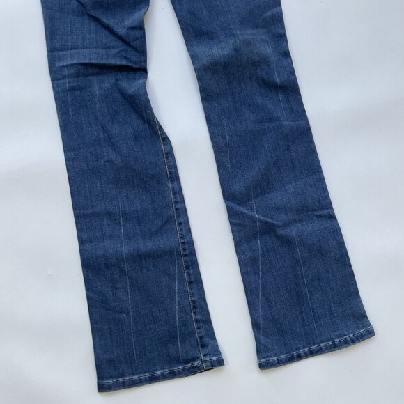 Guess Women’s Tailored Mini Boot Cut Jeans In Blue Denim Size 25 - Picture 8 of 11